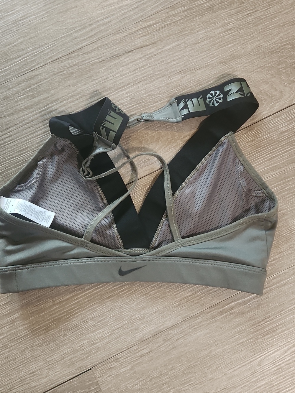 Nike Olive Green Strappy Sports Bra with Branded Elastic - Picture 2 of 4